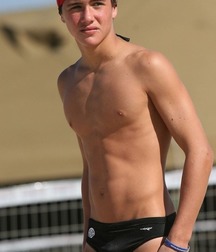Shirtless cuties... 59f992c16d4a2.jpg