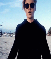 Weekend wall treats... 5a1a52de8b768.gif