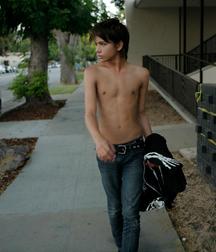 Extreme boy heat, pt.3 5a22ee4cde3f4.jpg