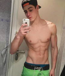 Boys being boys, pt.19 5a267e6be3c1d.jpg