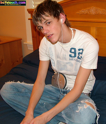 Tyler Tied 5af3149a3f0ac.jpg