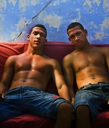 Andrus Twins 5982a828669e3.jpg