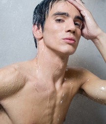 Julian 59aa36f371fd9.jpg