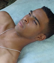 Alex 59b6bdb170566.jpg