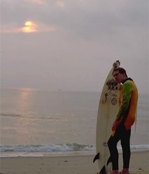 Surfer Boy Chance 59c1d92fb8cc2.jpg
