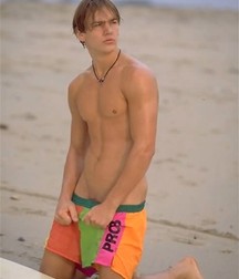Surfer Boy Chance 59c1d95884c52.jpg