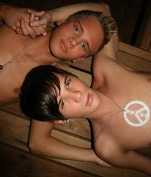 Tim's Hotties 32 59c1dede107a5.jpg