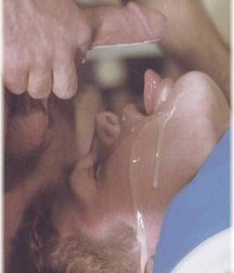 Sucking 1 59c296e49e80a.jpg