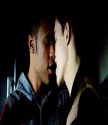 Kissing Boys Gifs 1 59c740c3e2aa3.gif