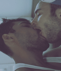Kissing Boys Gifs 1 59c740ea94415.gif