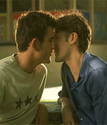 Kissing Boys Gifs 1 59c742b50b0e1.gif