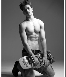 Tim's Hotties 41 59c8860062175.jpg