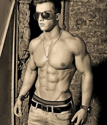 Muscle Boys 8 59cb24f402550.jpg