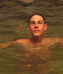 Ton In Sauna 59cf16cd1200f.jpg