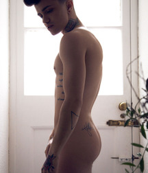 Tim's Hotties 51 59cf1b9ac3eb8.jpg