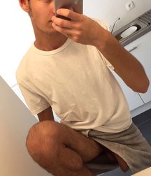 Tim's Hotties 52 59cf1d5d1998f.jpg