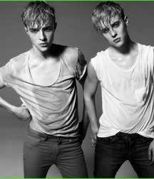 Tim's Hotties 54 59d1addcbfe00.jpg