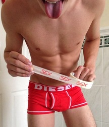 Tim's Hotties 55 59d1b33b7c89c.jpg
