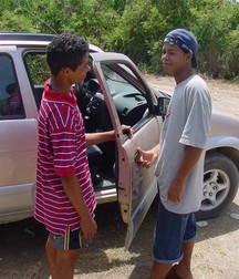 Hansel & Jose 59d2f7867d423.jpg