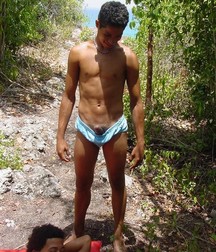 Hansel & Jose 59d2f8102c4a3.jpg