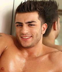 Harry Louis 4 59d2ff80d0808.jpg