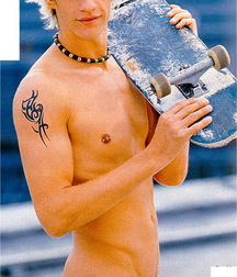 Tim's Hotties 56 59d301f110da6.jpg