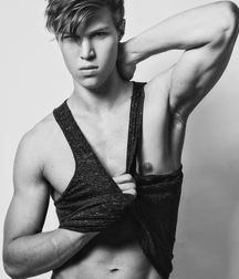 Tim's Hotties 56 59d3022d5d5b8.jpg