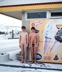 Out and About 16 59d453a965dfd.jpg