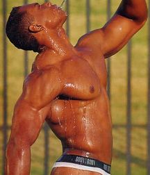 Muscle Boys 12 59d59eb8f0293.jpg