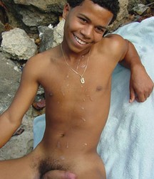 Tim's Hotties 60 59d5a8a042eab.jpg