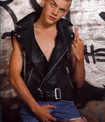 Tim's Hotties 62 59d6f8ad38e91.jpg