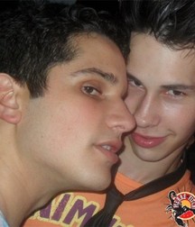 Tim's Hotties 64 59d84aac59d23.jpg