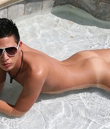 Tim's Hotties 64 59d84b1b8e8bf.jpg