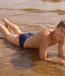 Tim's Hotties 65 59d84eaccd693.jpg