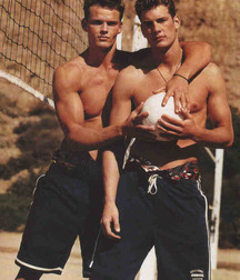 Abercrombie Boys 1 59d9a5d7e28b7.jpg