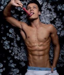 Tim's Hotties 68 59daedf65ee0e.jpg