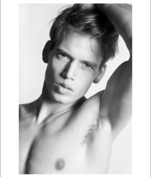Tim's Hotties 68 59daee09d5af0.jpg