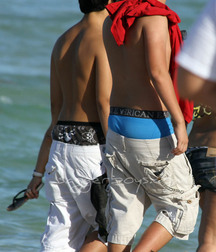 Sagger Boys Galore 5edbcc0258840.jpg