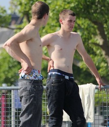 Sagger Boys Galore 5edbcc45a2107.jpg