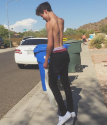 Sagger Boys Galore 5edbccde1f485.png