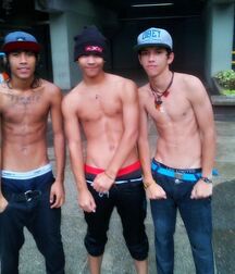 Sagger Boys Galore 5edbcce71ab40.jpg