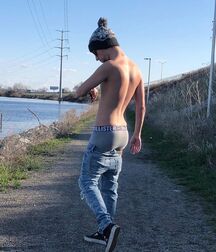 Back's and Ass' Gay Tube 5ff148467aa40.jpg