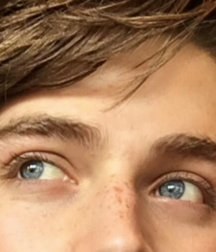 THOSE EYES 5a5e37255c3ed.png