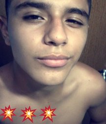 Selfies  59718d4421984.jpg