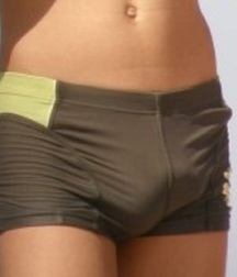 unterwäsche und badehose....sehr erregend 597778f58ca5c.jpg