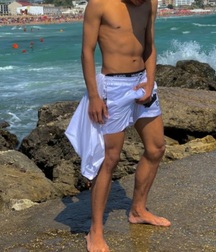 big bulge & nice body twink tube 613fa57ed111f.jpg