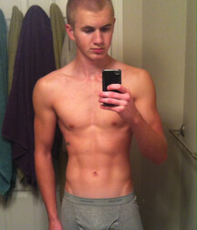 very nice bodys selfies twink tube 61a3c25da049d.jpg