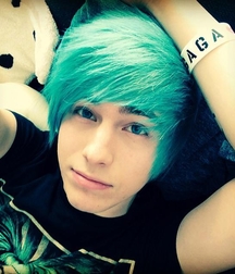 Emo for Davey 5a56e0d546a2a.jpg