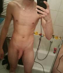 Naked German Boy 5a2e50bd1517d.jpg