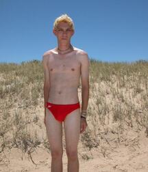 Aussie Levi Public Beach wank boys porn 61a1887e51e31.jpeg